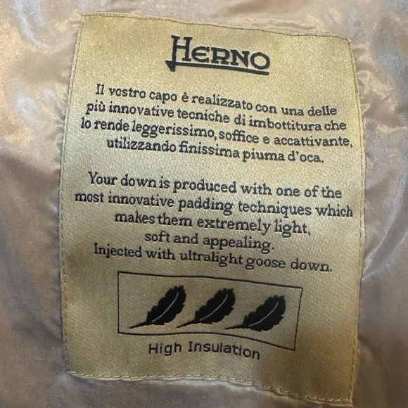 Herno Shimmering Gold Puffer Jacket with detachable Fox Fur Collar - Picture 16 of 16